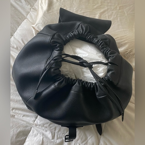 Gucci Black Leather Drawstring Backpack - Picture 2 of 11